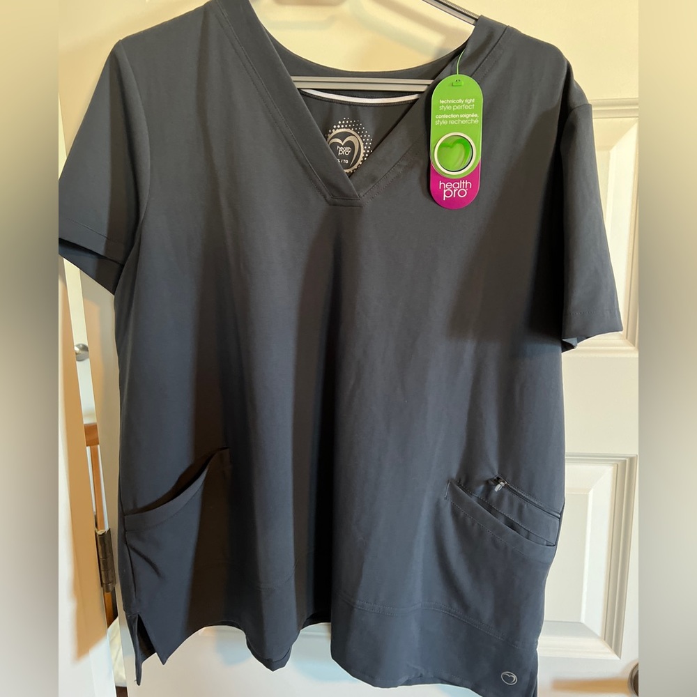NWT Health Pro Women’s Scrub Top XL
